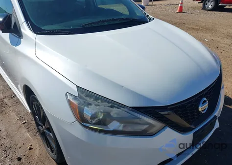 2018 Nissan Sentra Sr z USA, uszkodzony, nr VIN 3N1AB7AP2JY262275
